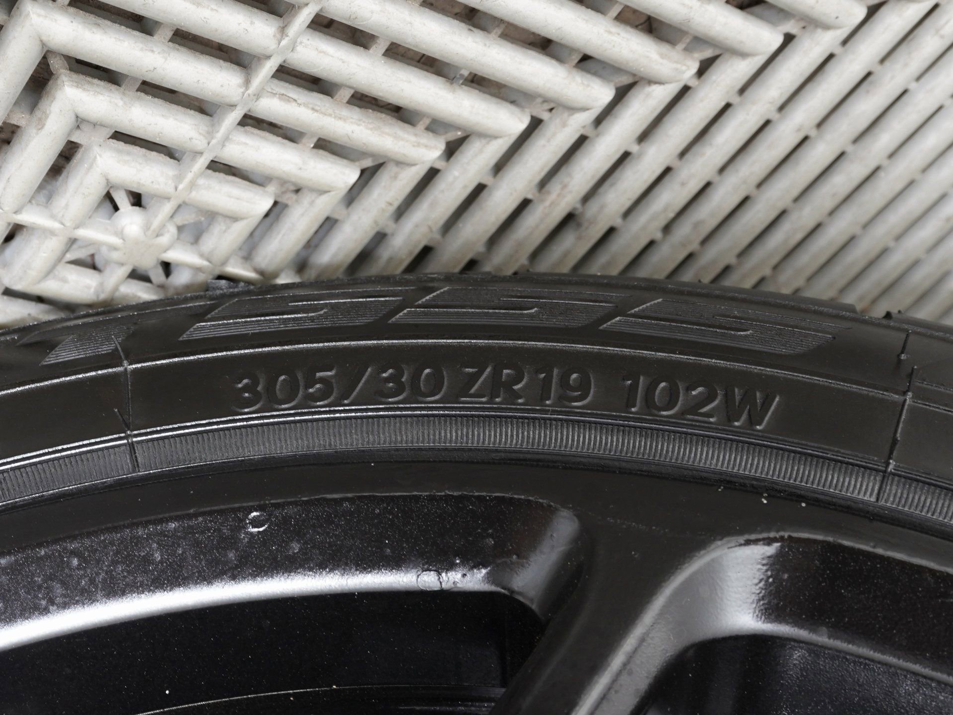 Used 2015 Chevrolet Camaro Z/28 image 29