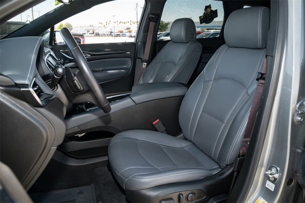 Used 2024 Buick Enclave Essence w/ Sport Touring Edition image 20