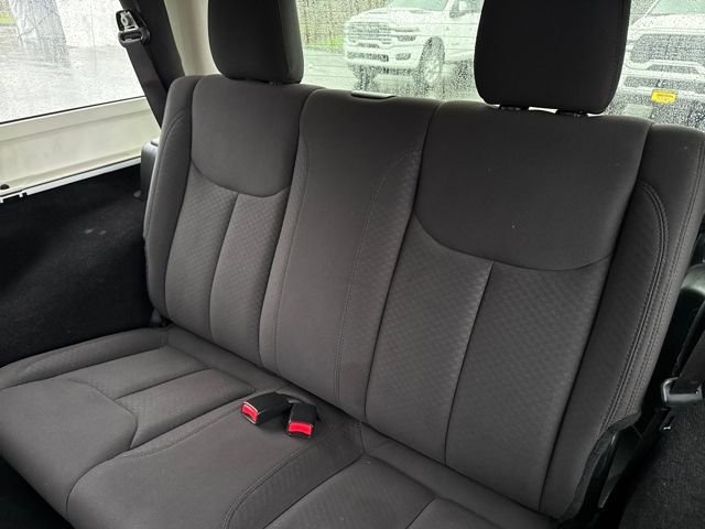 Used 2017 Jeep Wrangler Sport AWD/4WD image 18