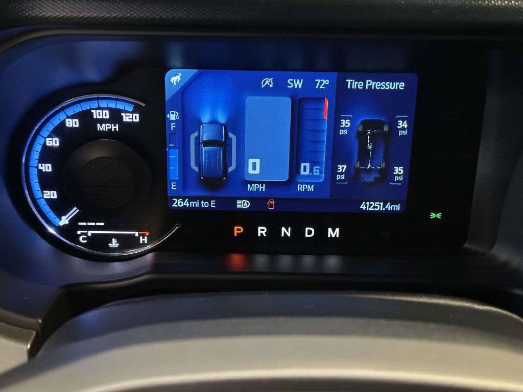 Used 2022 Ford Bronco Outer Banks AWD/4WD image 24