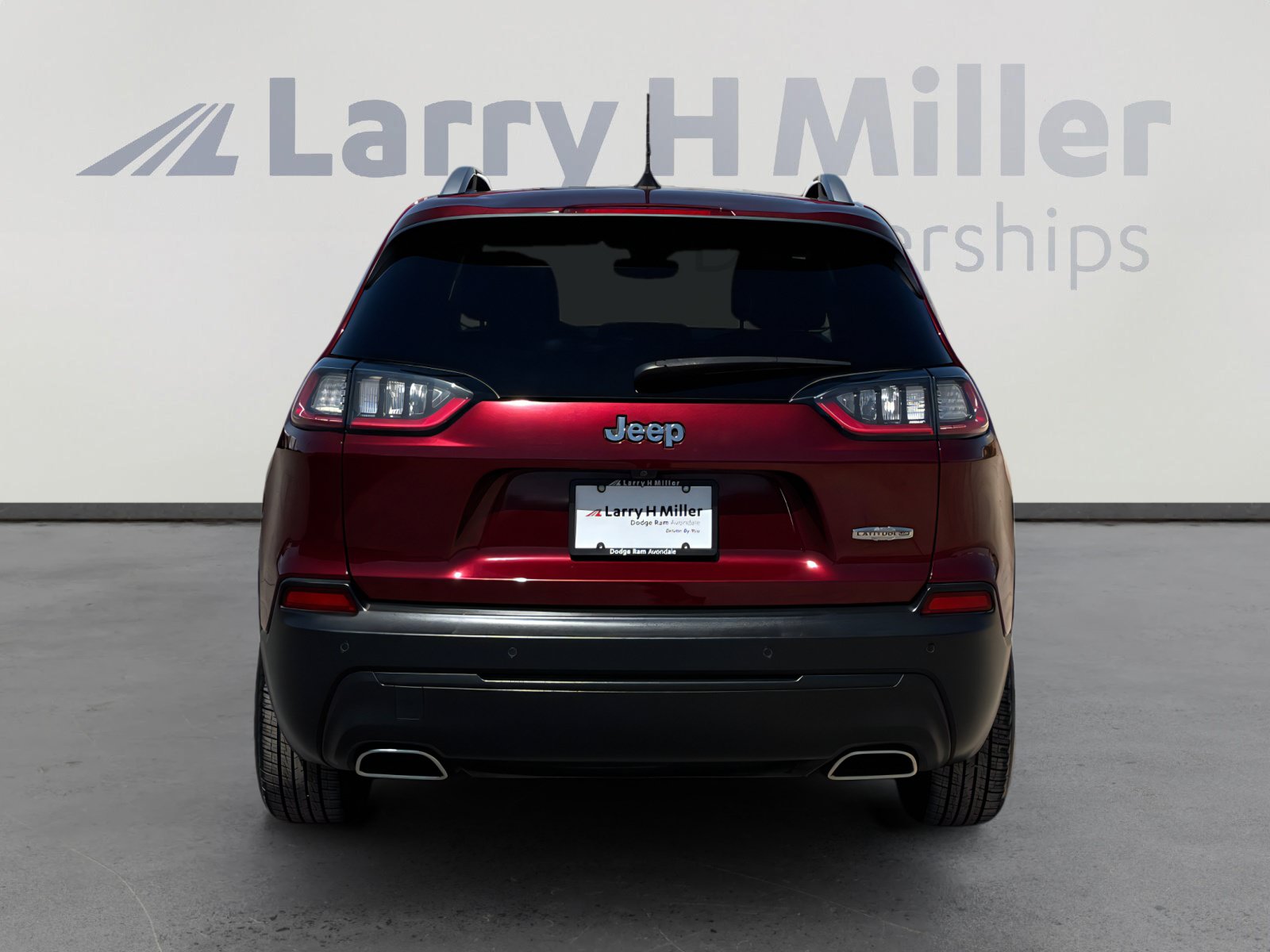 Used 2021 Jeep Cherokee Latitude Lux FWD image 5
