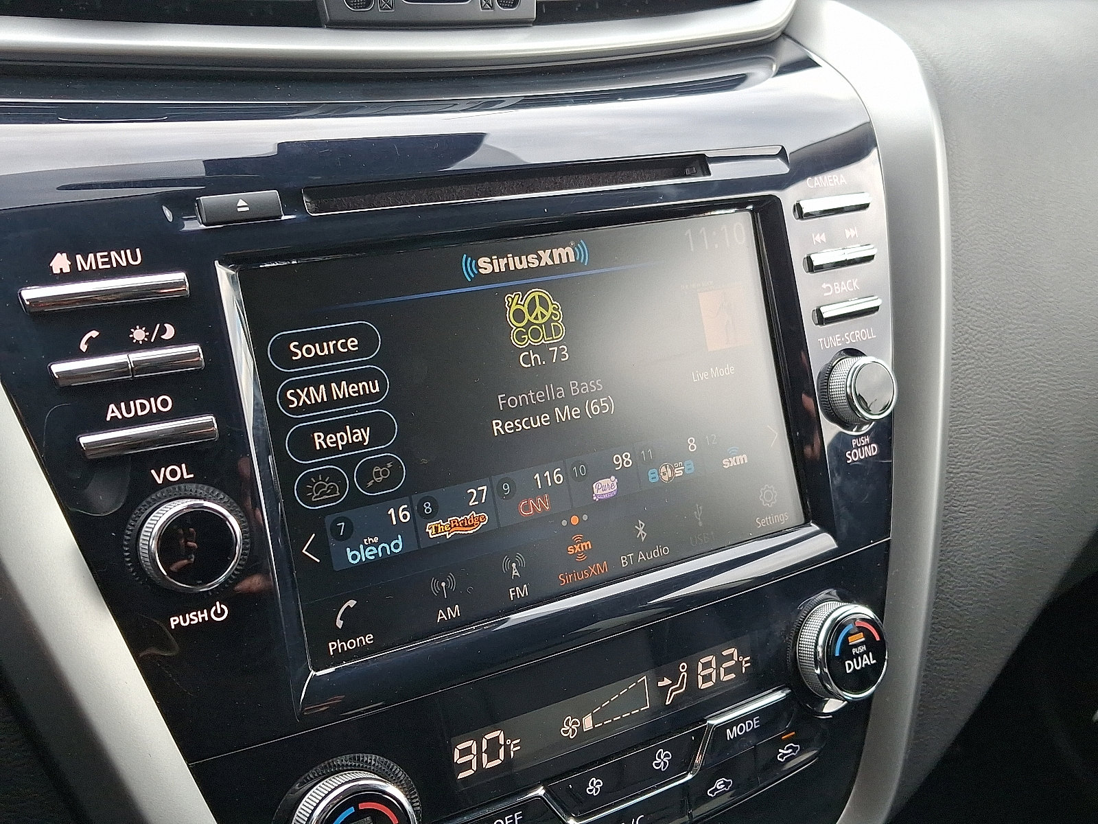 Used 2024 Nissan Murano SV w/ SV Midnight Edition Package image 16