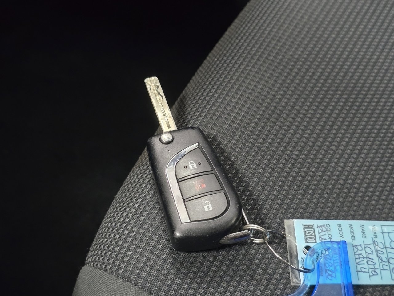 Certified 2024 Toyota RAV4 LE image 32