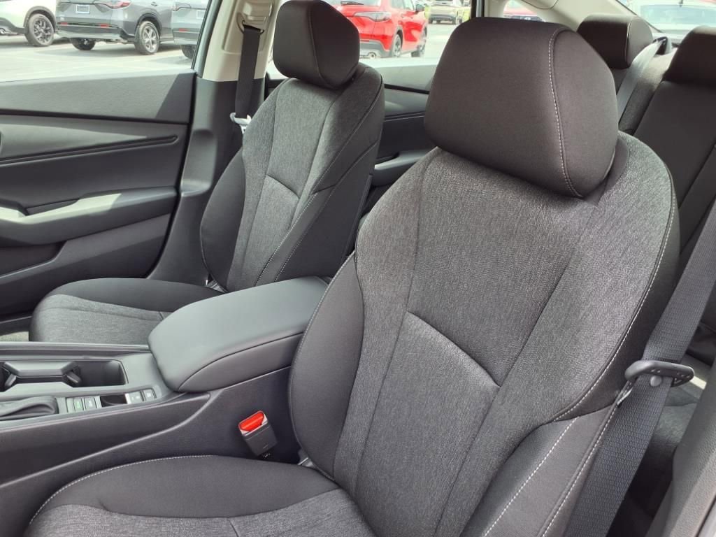 New 2025 Honda Accord SE image 13