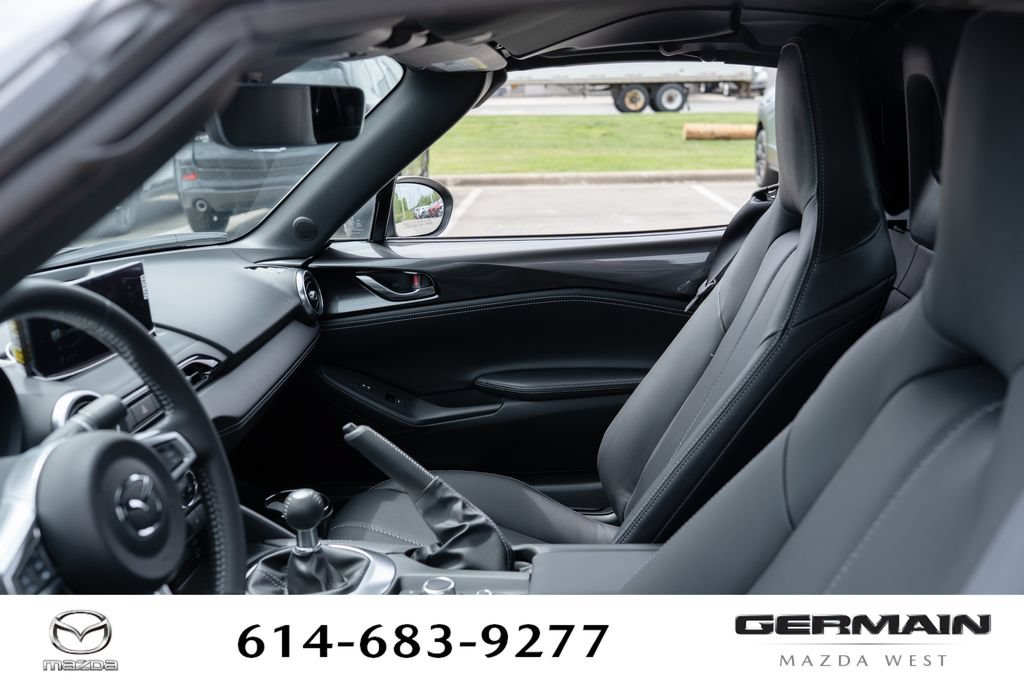New 2026 MAZDA MX-5 Miata RF Grand Touring RWD image 17