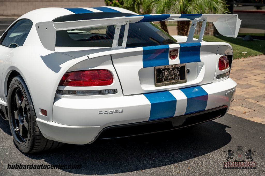 Used 2009 Dodge Viper ACR RWD image 39