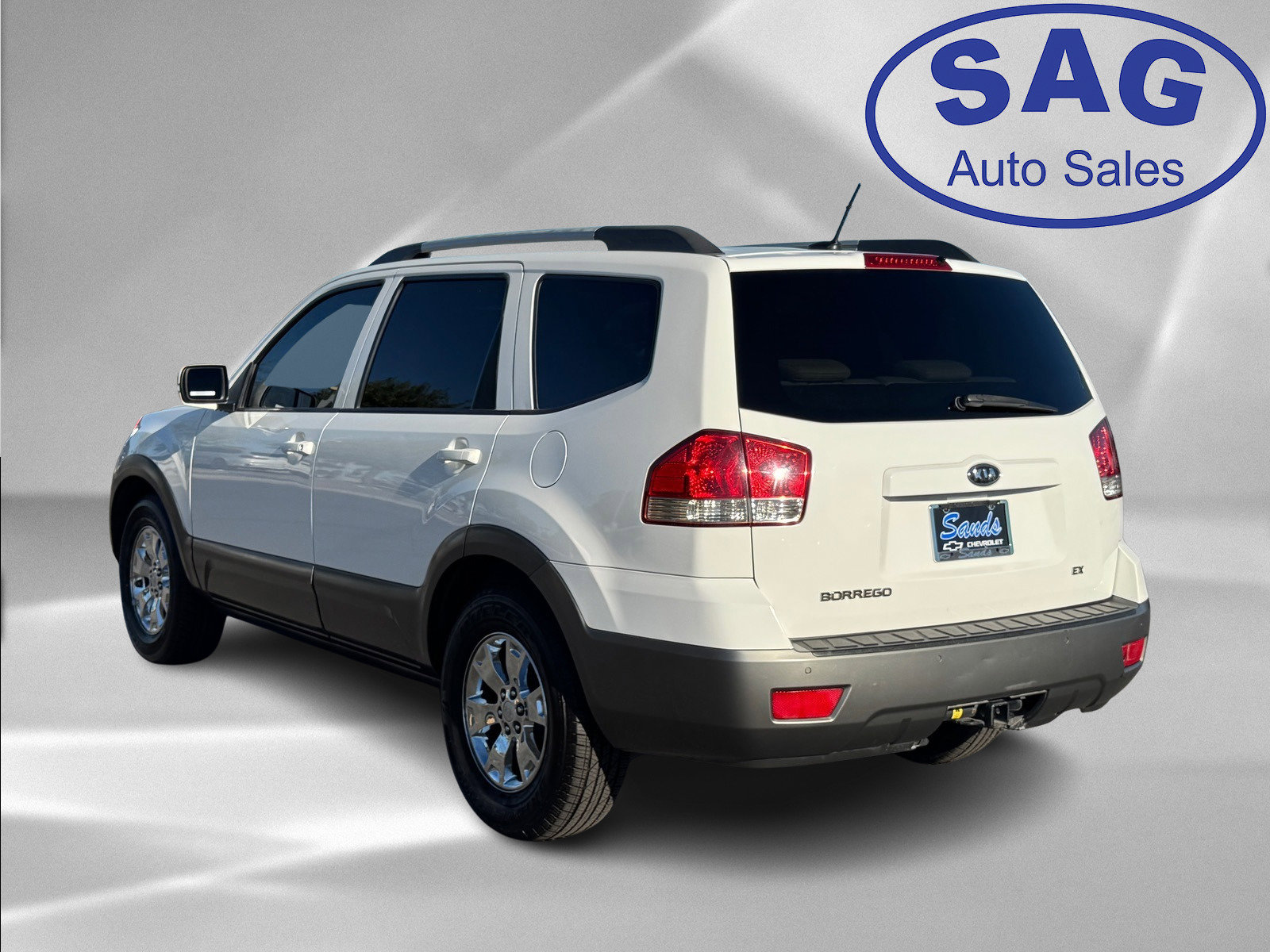 Used 2009 Kia Borrego EX w/ Leather Pkg image 4