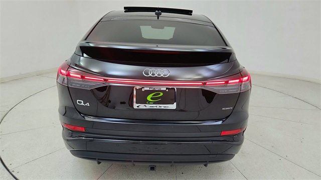 Used 2025 Audi Q4 e-tron Premium w/ Convenience Package image 5