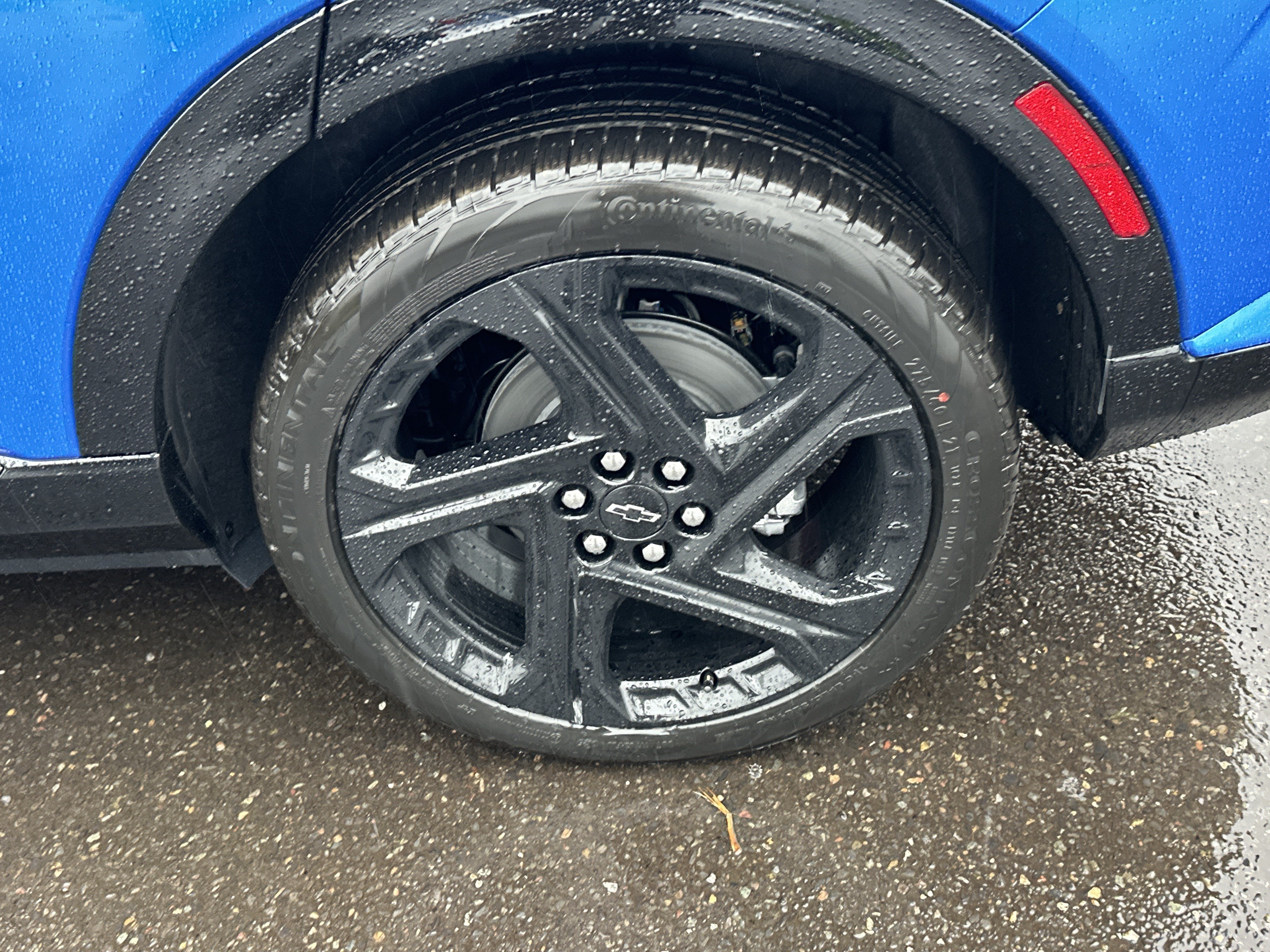 New 2026 Chevrolet Equinox EV RS AWD/4WD image 25