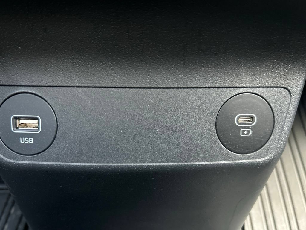 Used 2024 Kia EV6 Light RWD image 14
