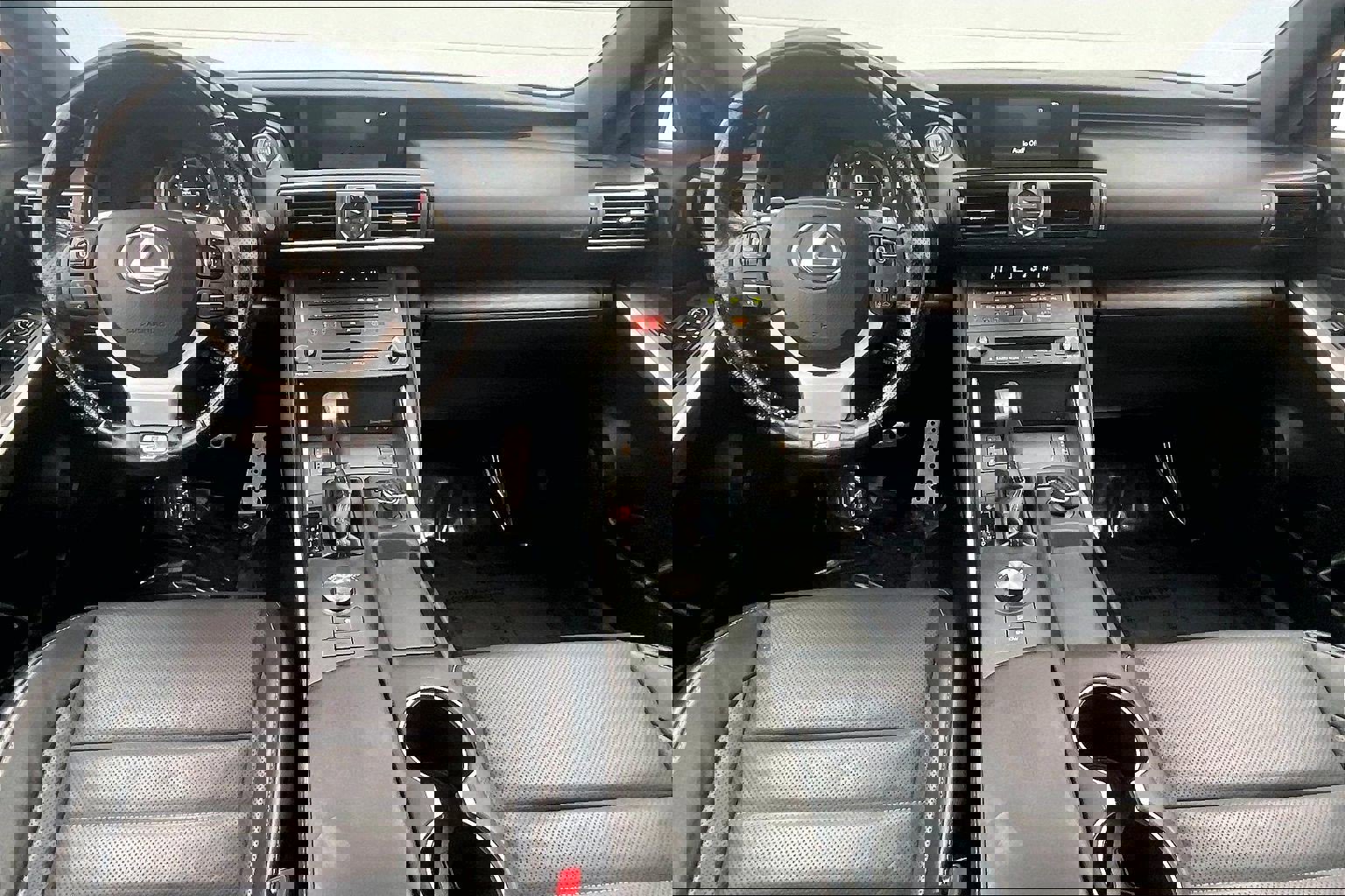 Used 2020 Lexus IS 350 F Sport w/ F Sport Package image 19