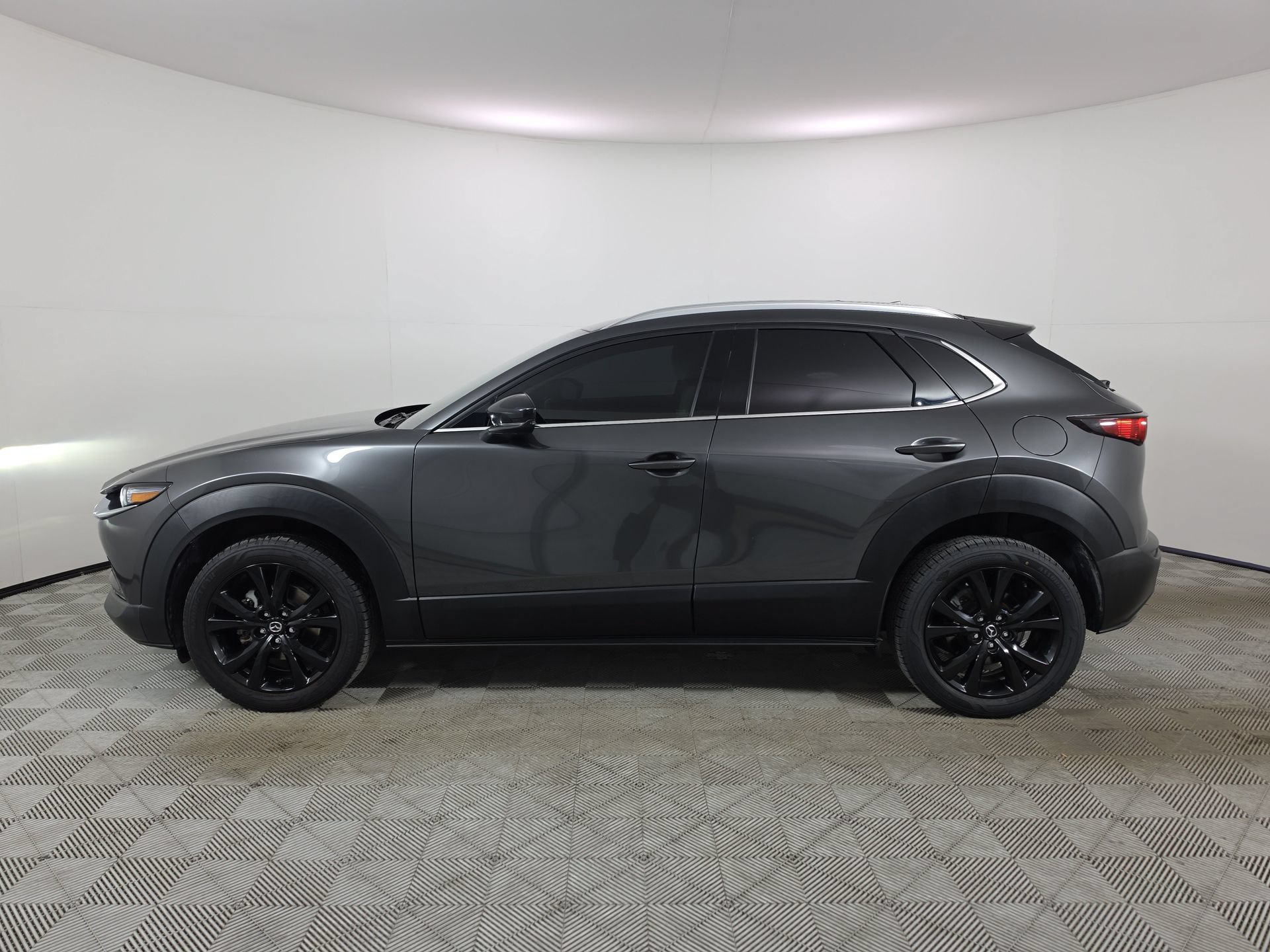 Used 2022 MAZDA CX-30 2.5 Turbo w/ Premium Plus Pkg AWD/4WD image 4