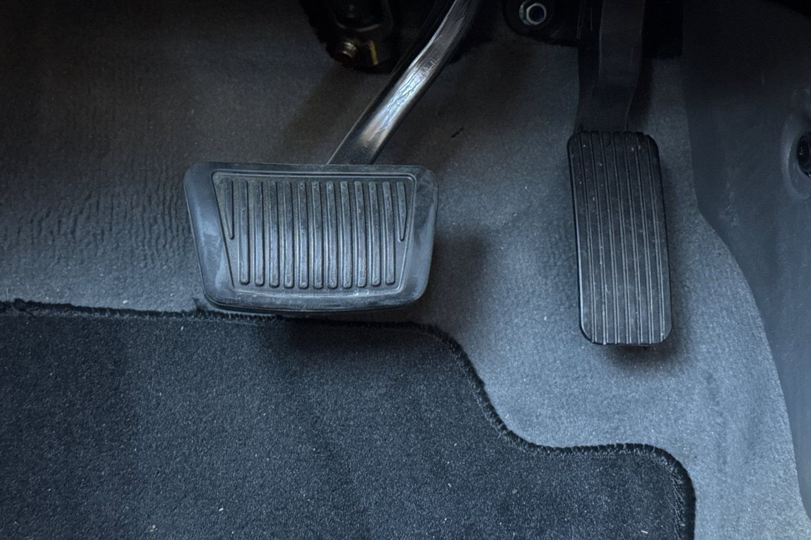 Used 2024 Hyundai Elantra SEL w/ Convenience Package image 41