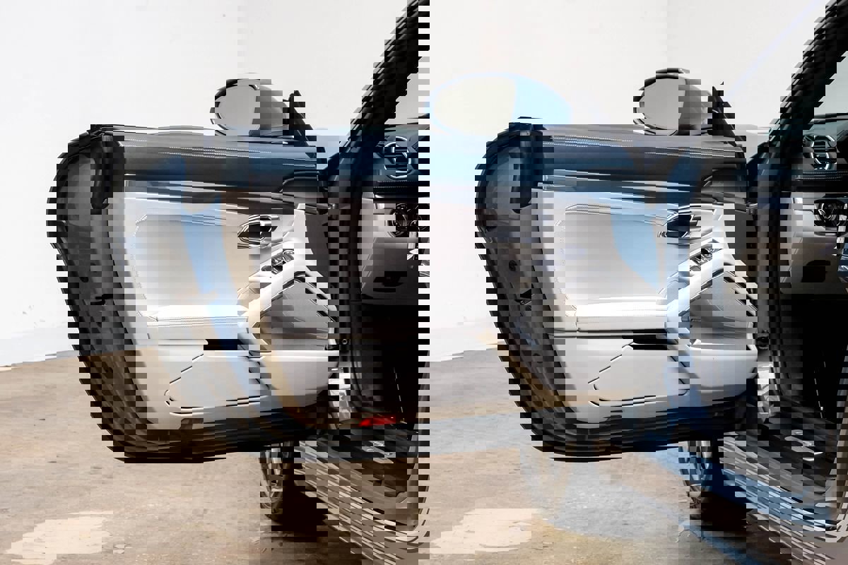 Used 2017 Porsche 718 Cayman S w/ Sport Chrono Package image 28