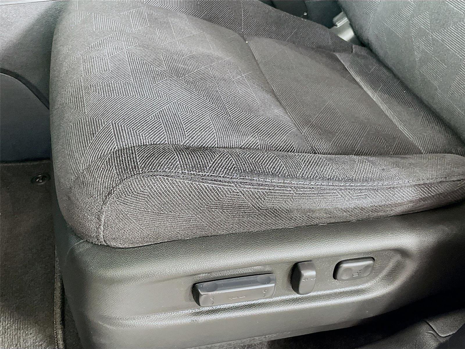 Used 2022 Honda Pilot Sport image 24