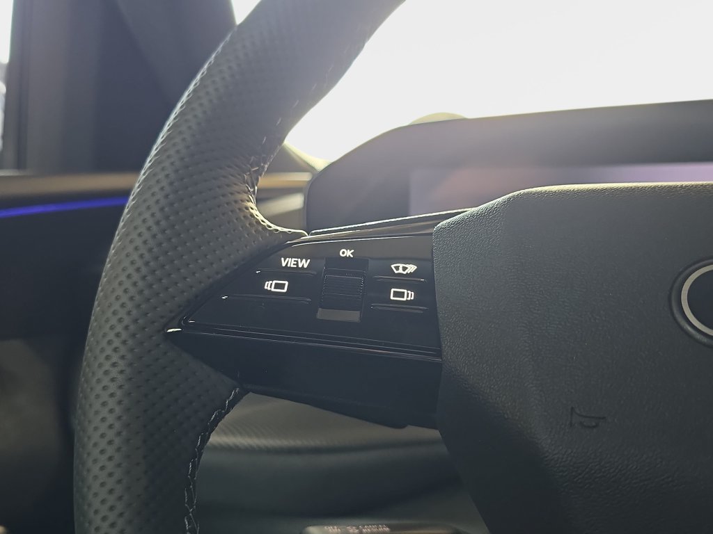 New 2026 Audi SQ5 Prestige AWD/4WD image 16