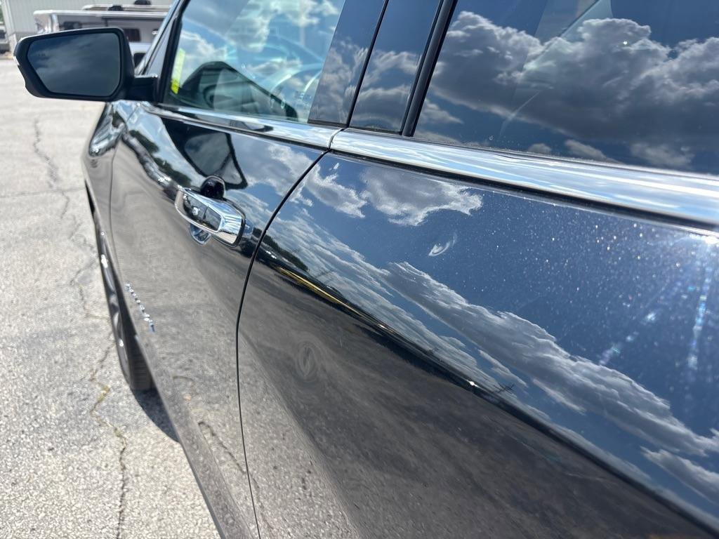 Used 2022 Chevrolet Equinox Premier image 8