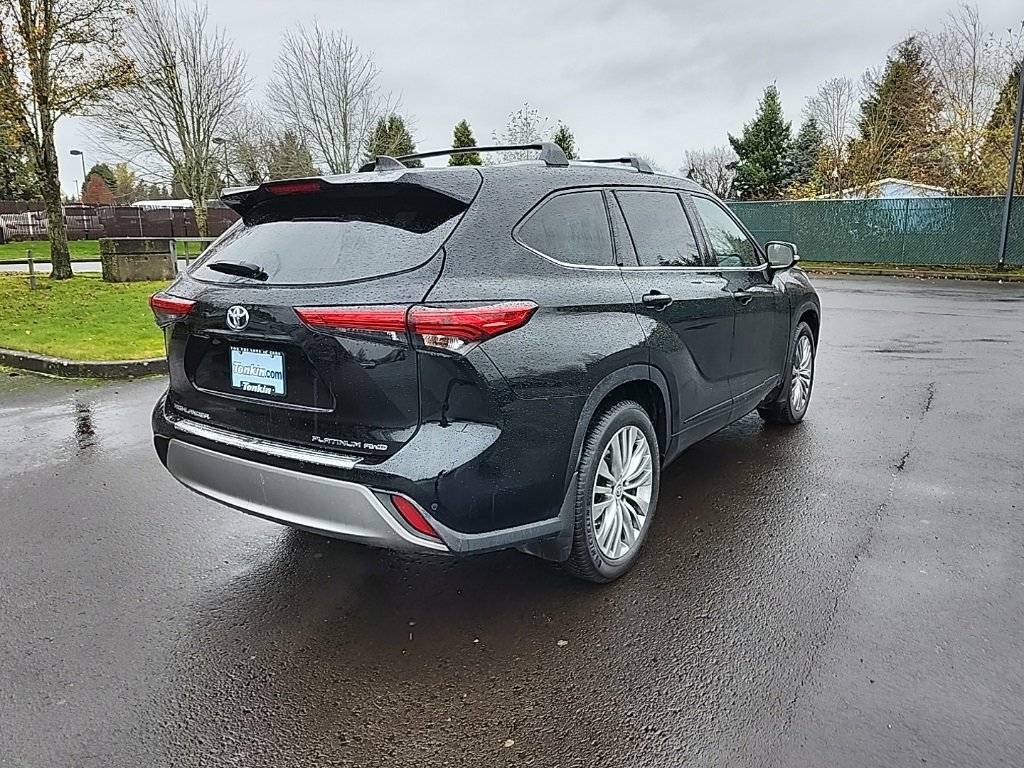 Used 2021 Toyota Highlander Platinum image 7