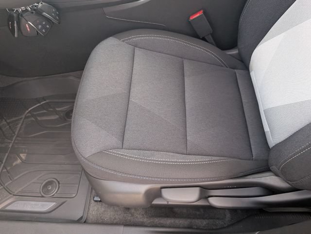 New 2026 Chevrolet Trax LS w/ LS Convenience Package FWD image 21