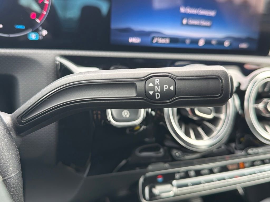 Certified 2025 Mercedes-Benz CLA 250 4MATIC image 23
