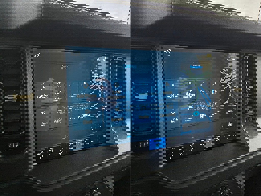 New 2025 Ford Bronco Badlands image 14