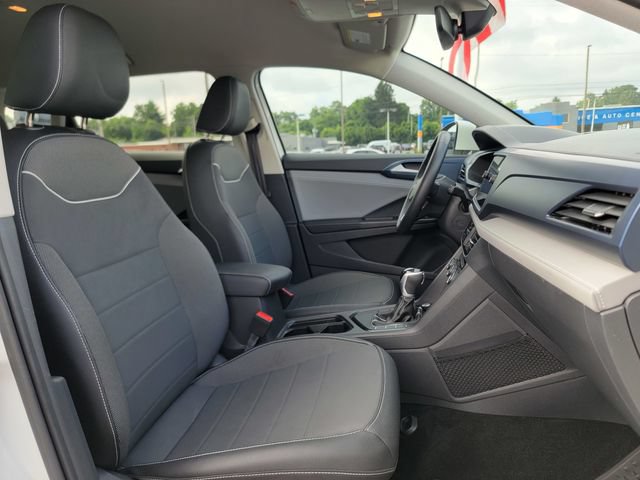 Used 2024 Volkswagen Taos SE FWD image 23