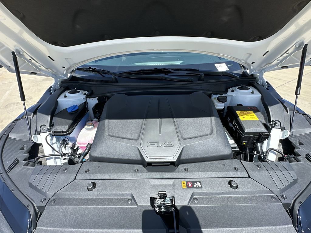New 2025 Kia EV6 Wind AWD/4WD image 18