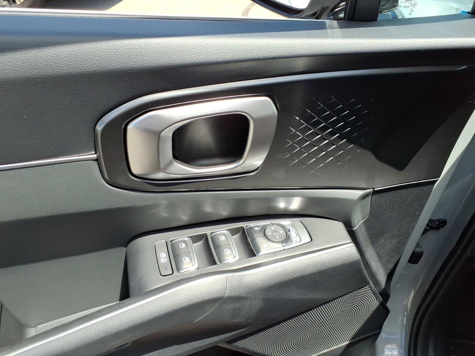 New 2026 Kia Sorento S w/ S Panoramic Sunroof Package FWD image 12