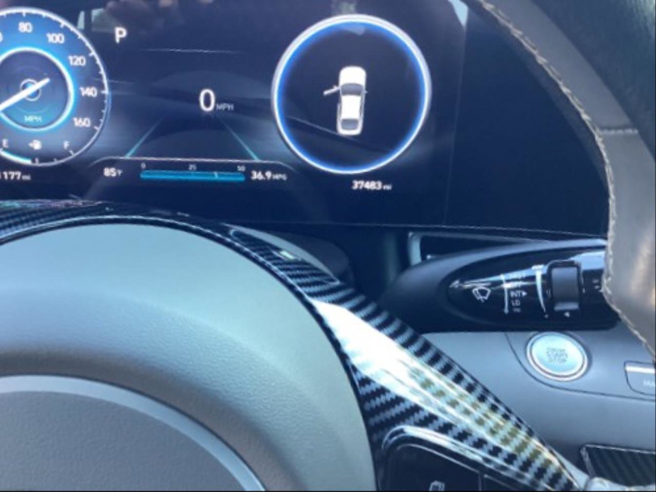 Used 2023 Hyundai Elantra SEL w/ Convenience Package image 19