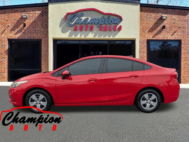 Used 2017 Chevrolet Cruze LS FWD image 8