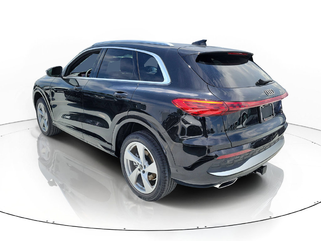 New 2026 Audi Q5 Premium Plus AWD/4WD image 3