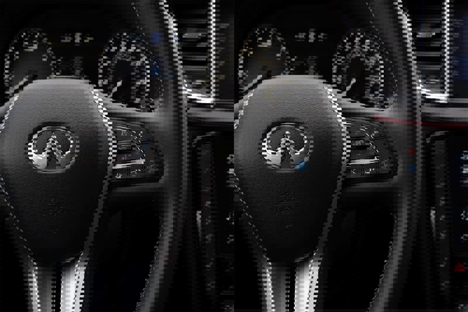 Certified 2025 INFINITI QX50 Sport w/ Cargo Package image 11