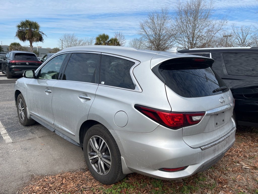Used 2020 INFINITI QX60 Luxe w/ Essential Package image 11