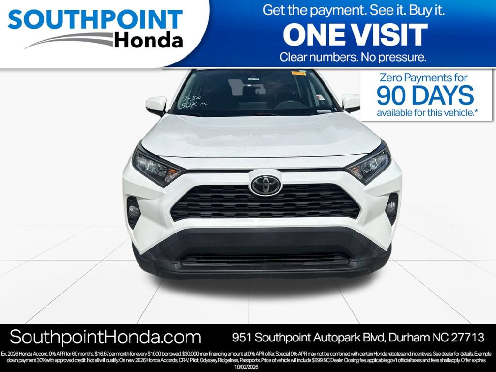 Used 2019 Toyota RAV4 XLE w/ Convenience Package FWD image 2