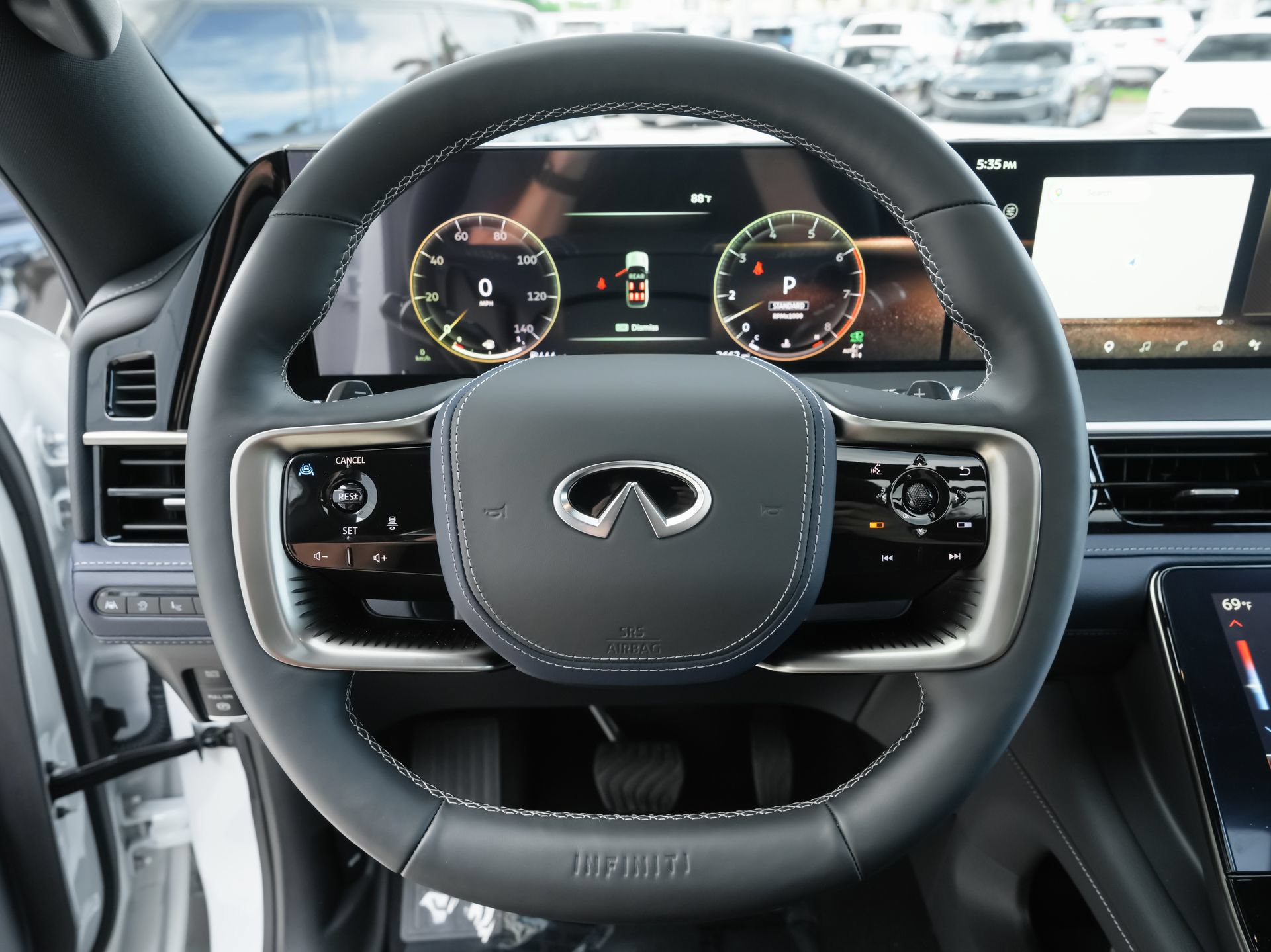 Certified 2026 INFINITI QX80 4WD w/ Sport Exterior Package image 9