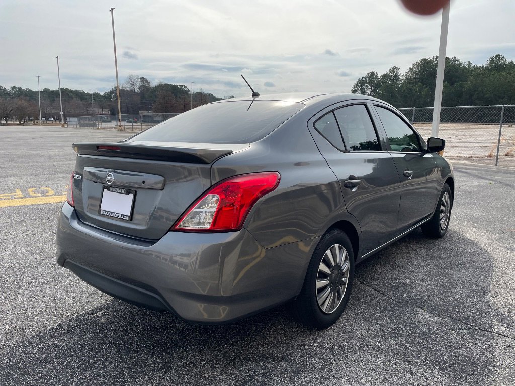 Used 2019 Nissan Versa S Plus image 6
