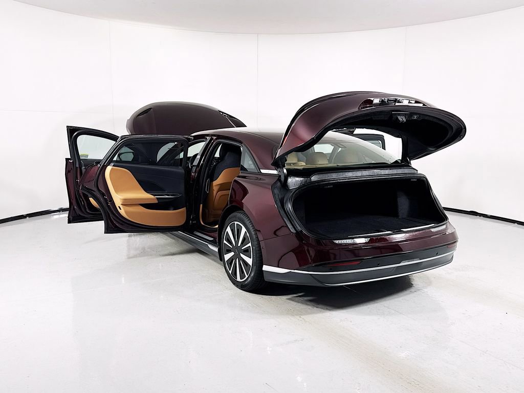 Used 2023 Lucid Air Touring image 23