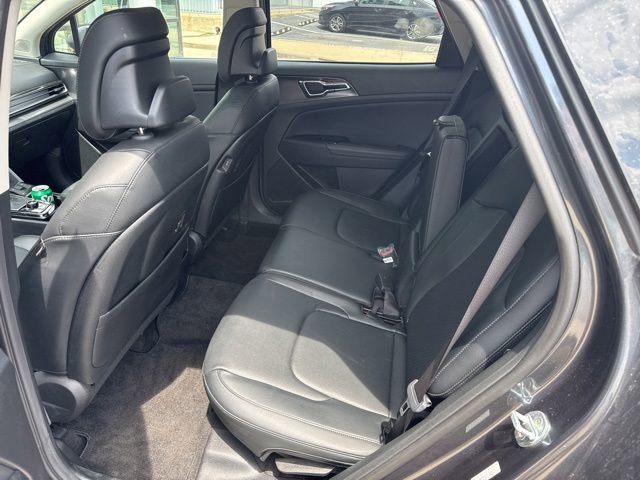 Used 2023 Kia Sportage SX FWD image 6