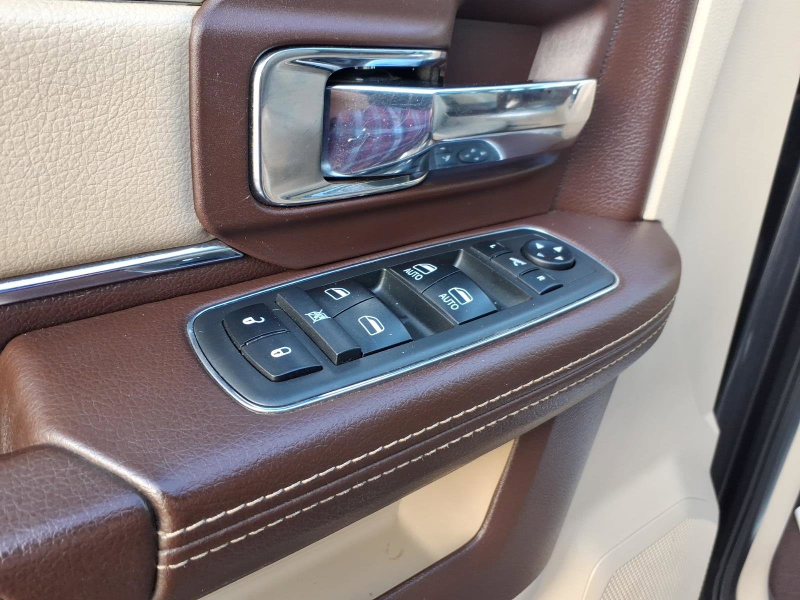 Used 2018 RAM 2500 Laramie AWD/4WD image 14