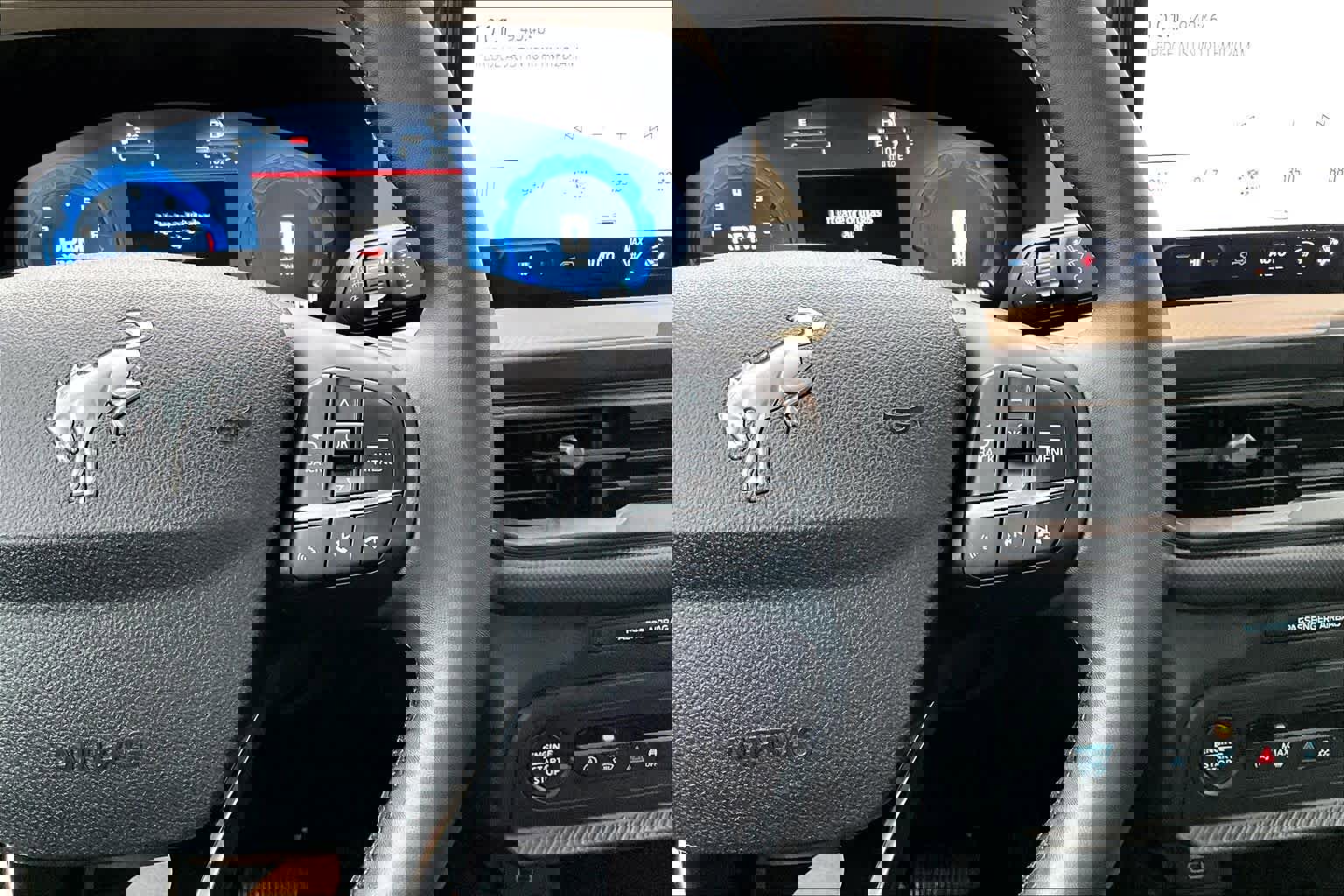 Used 2025 Ford Bronco Sport Big Bend w/ Convenience Package image 24