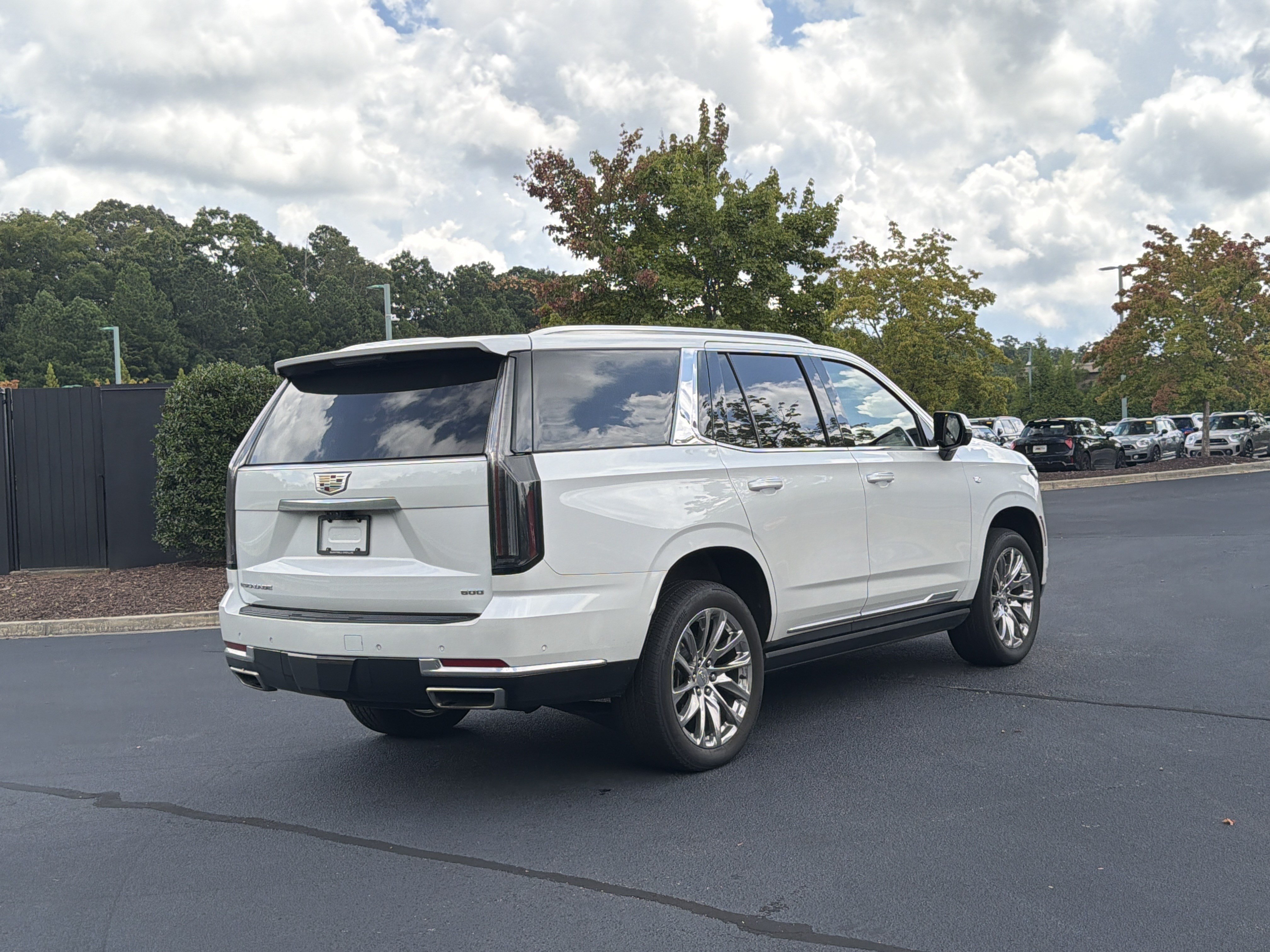 Used 2025 Cadillac Escalade Premium Luxury w/ Touring Package AWD/4WD image 3