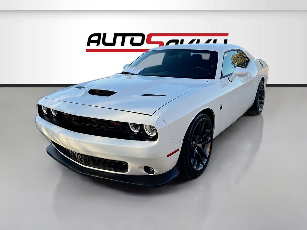 Used 2022 Dodge Challenger R/T Scat Pack RWD image 3