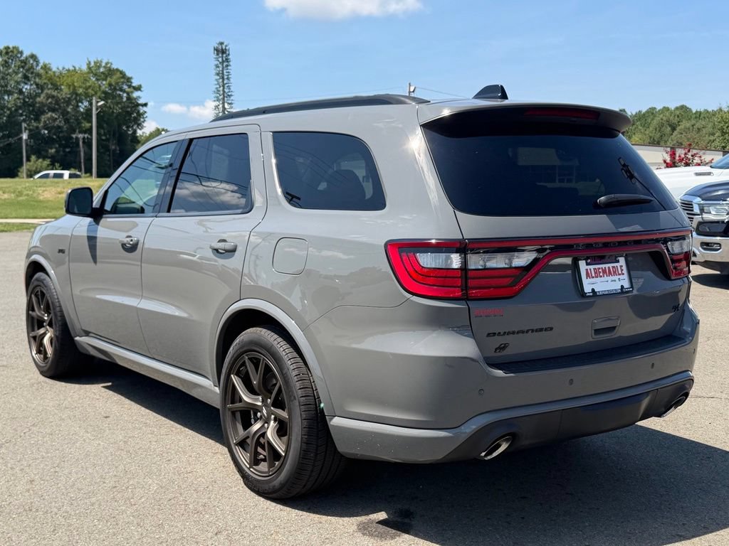 Used 2025 Dodge Durango R/T AWD/4WD image 7