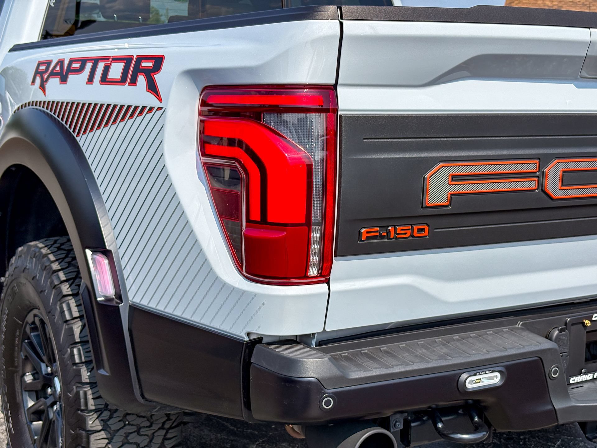 Used 2025 Ford F150 Raptor AWD/4WD image 11