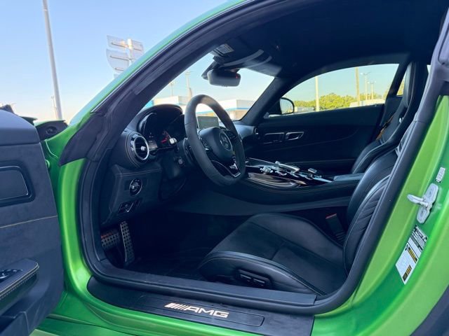 Used 2018 Mercedes-Benz AMG GT R image 5