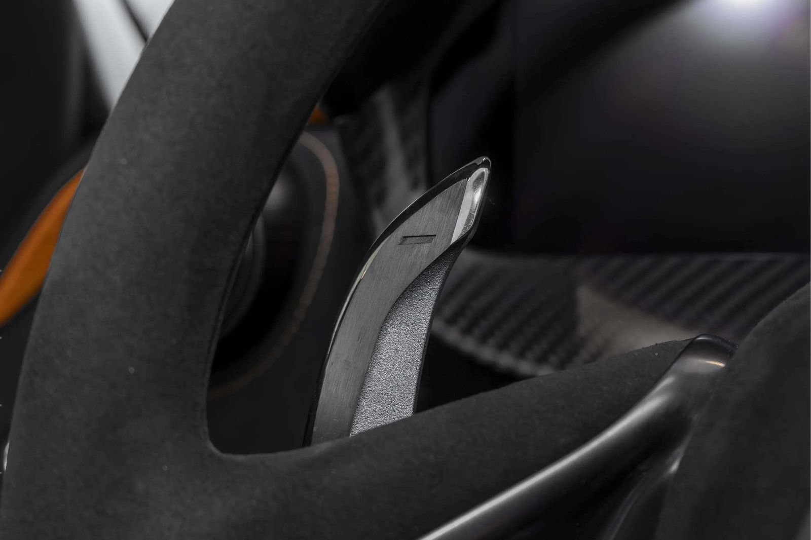 Used 2024 McLaren 750S Spider RWD image 31