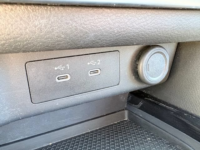 Used 2024 Nissan Rogue SV FWD image 19