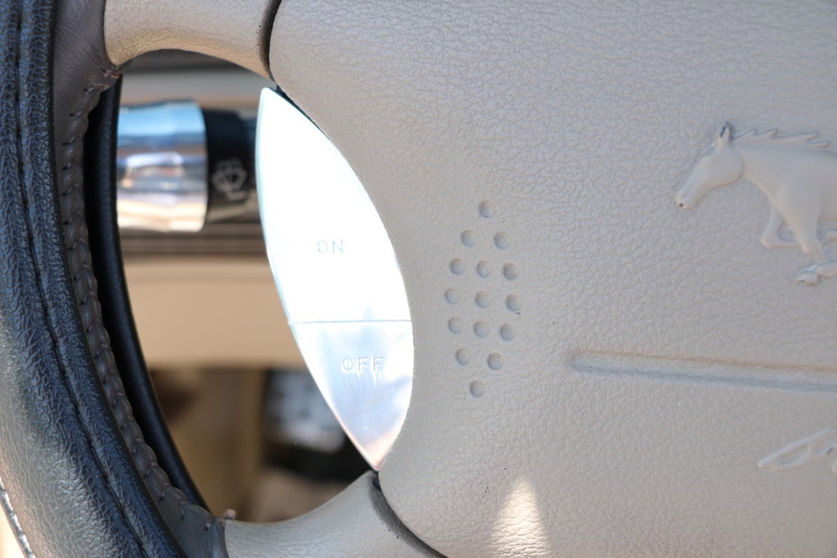 Used 2000 Ford Mustang GT RWD image 15