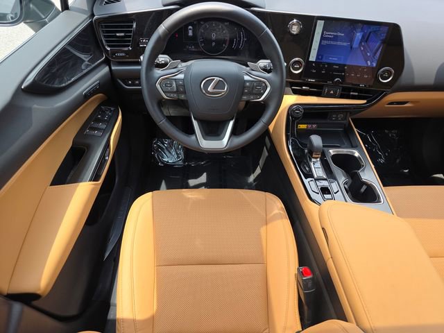 Used 2025 Lexus NX 250 FWD w/ Towing Package (2000 Lbs) image 21