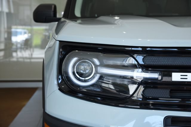 Used 2022 Ford Bronco Sport Outer Banks w/ Tech Package AWD/4WD image 6